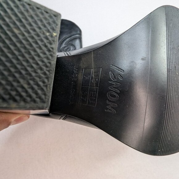 ISNOM Cowgirl Embroidered, Pointed Toe, Chunky Heel Boots Size 7 - Picture 11 of 14